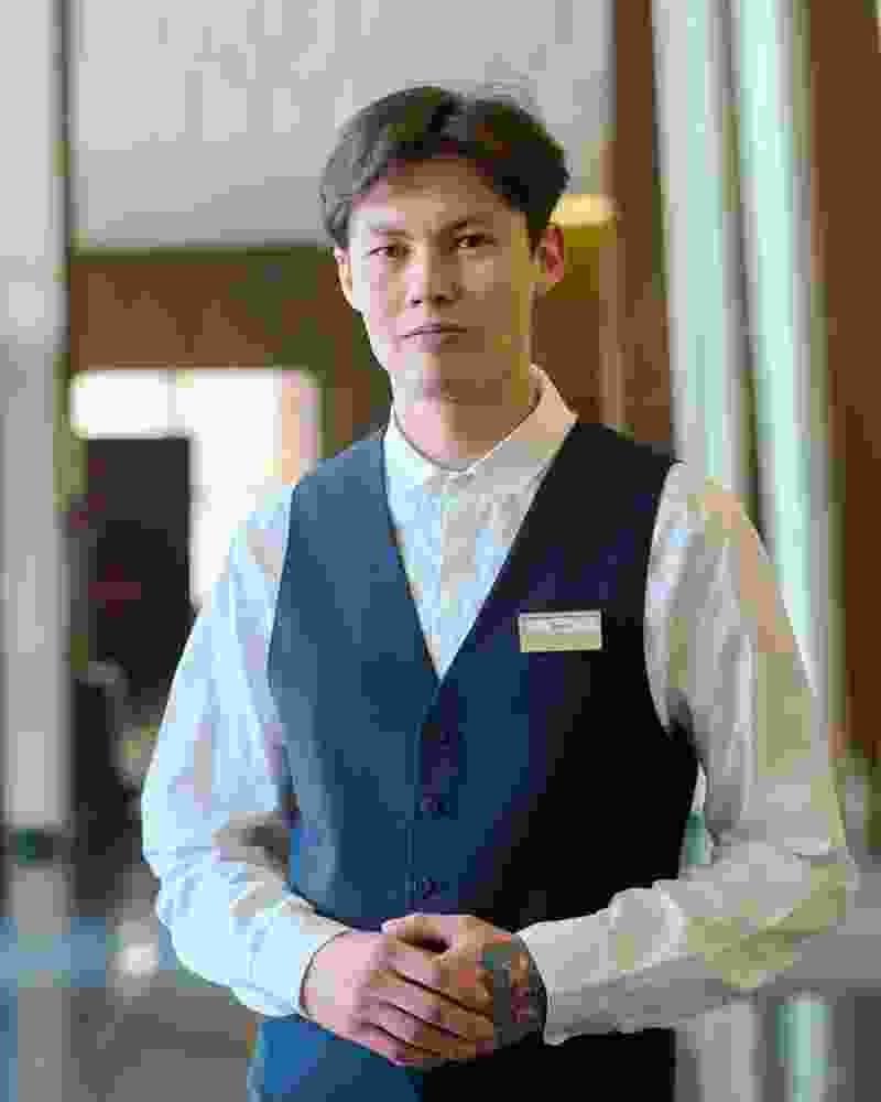 Tz-Staff-2